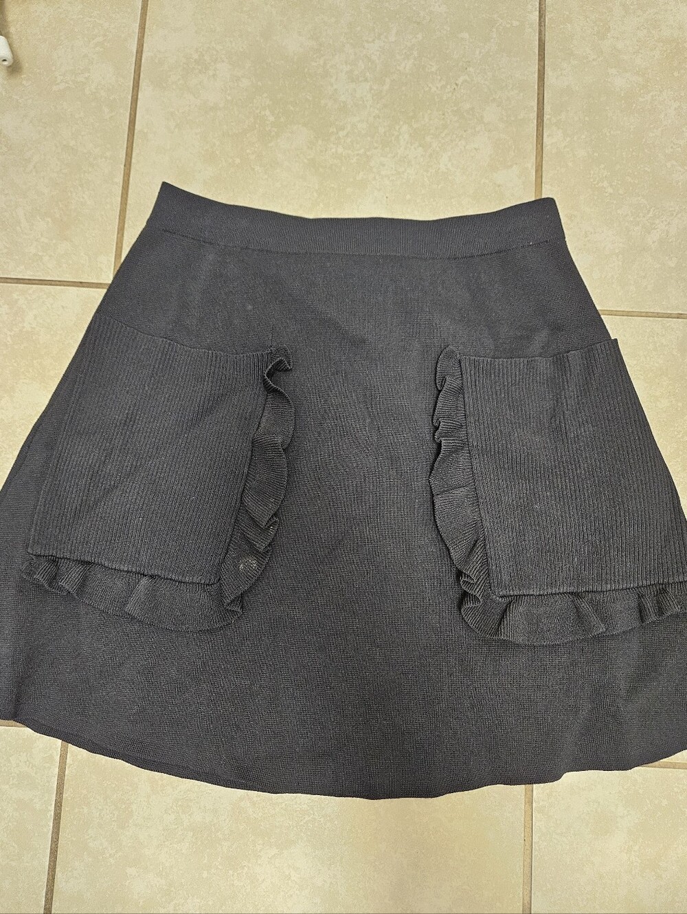 Sandro Black Ribbed Ruffle Skirt - Picture 1 of 7